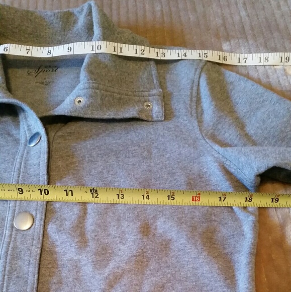 Jacket - Picture 3 of 8